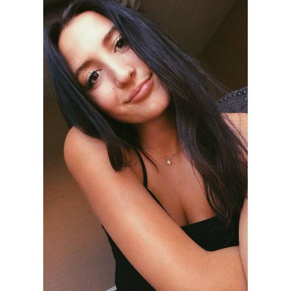 Meet your Posher, Olivia - Picture 1 of 1